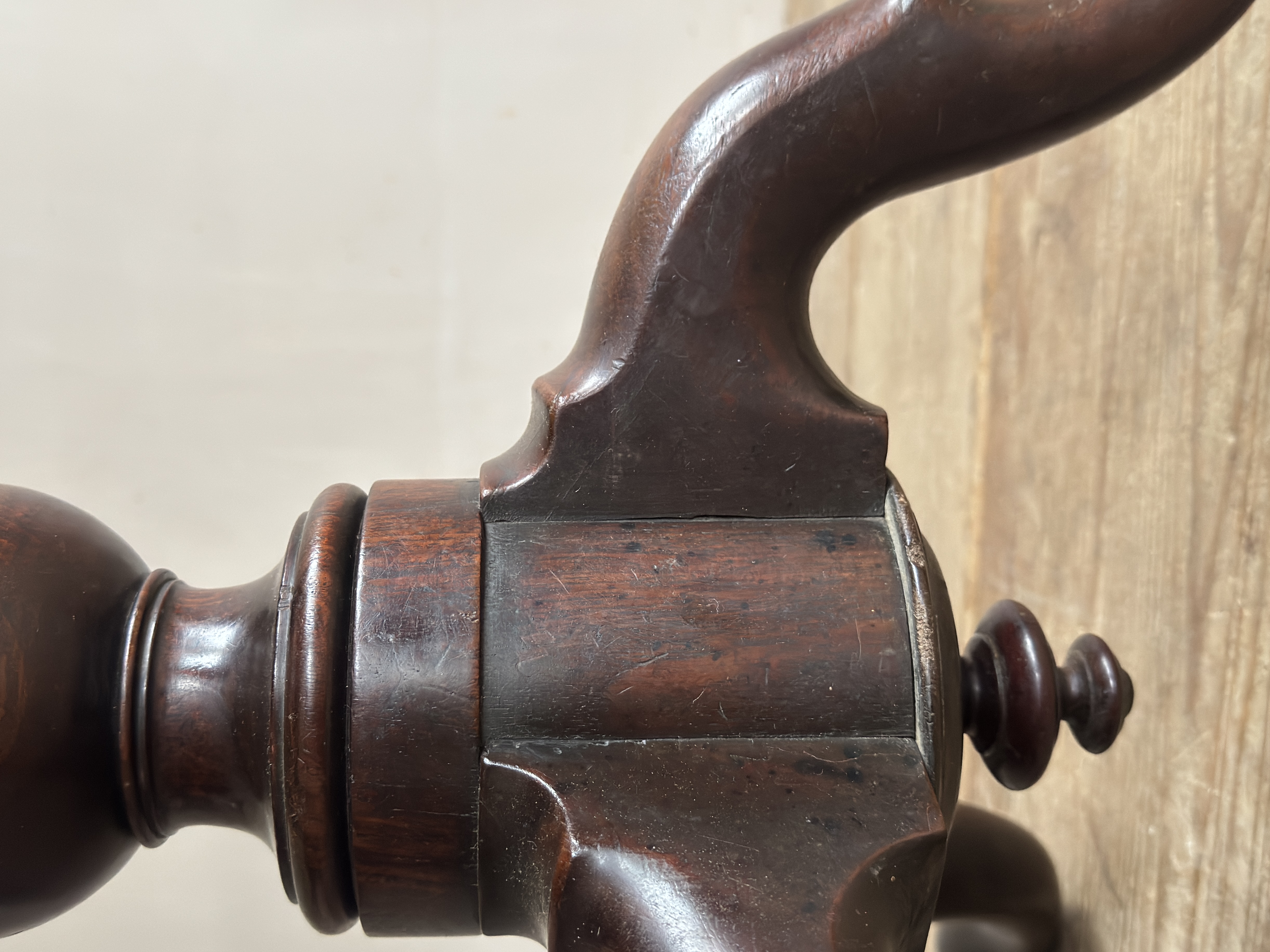 A George III Mahogany Tripod Table image 3
