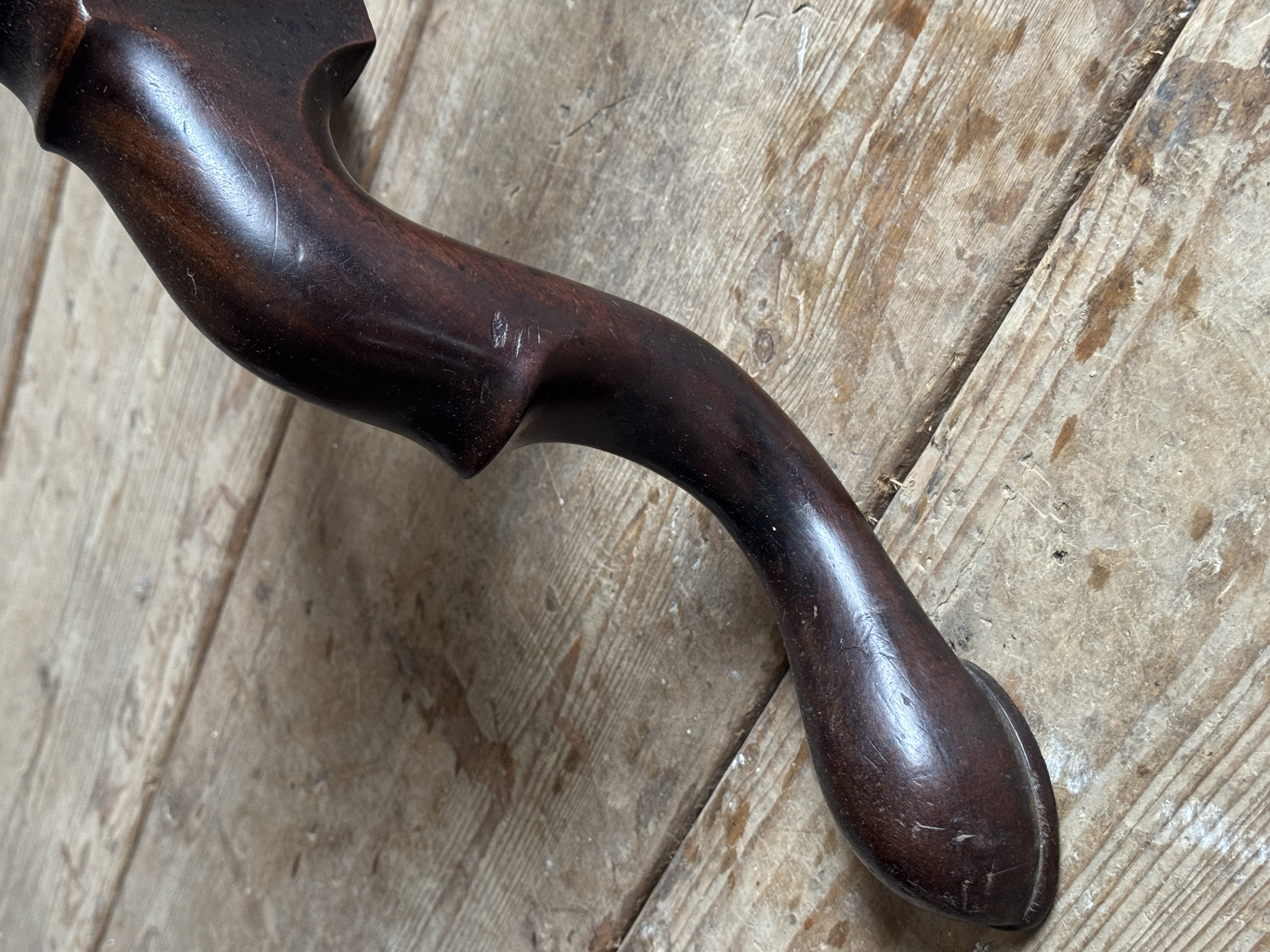 A George III Mahogany Tripod Table image 8