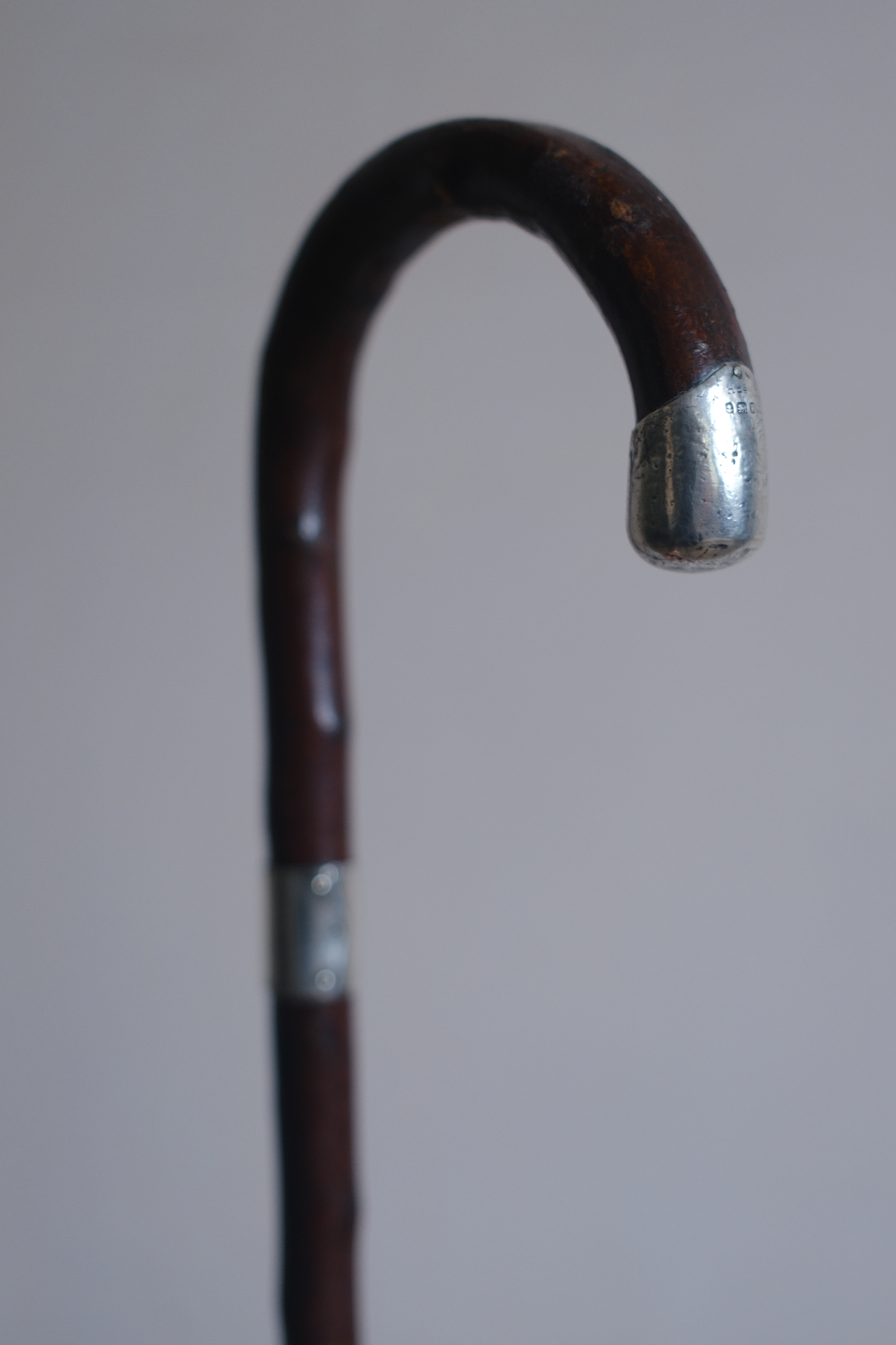 A George V Silver-Mounted Crook-Handled Walking Stick image 5