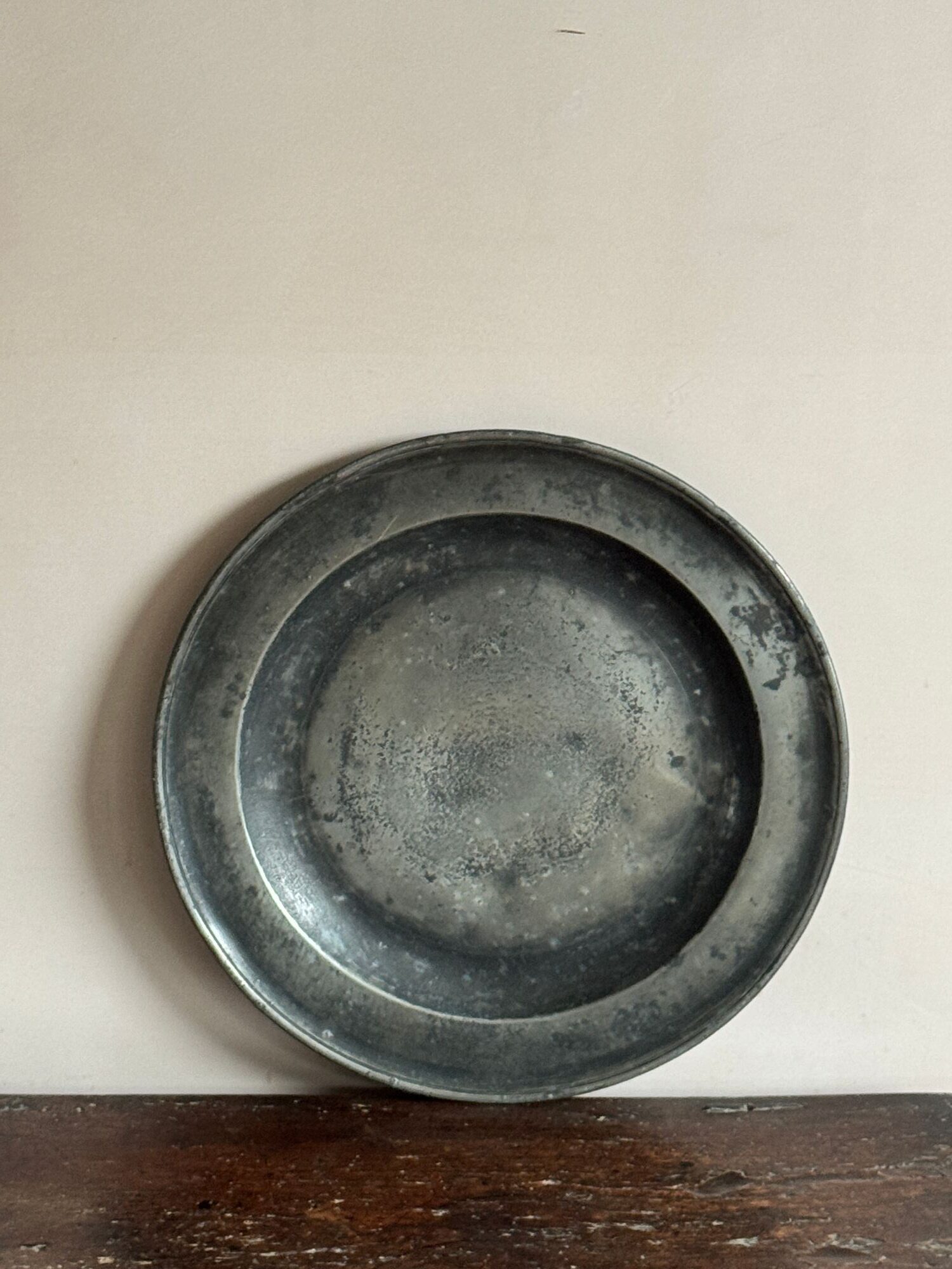 A pair of 18thC English pewter chargers image 6