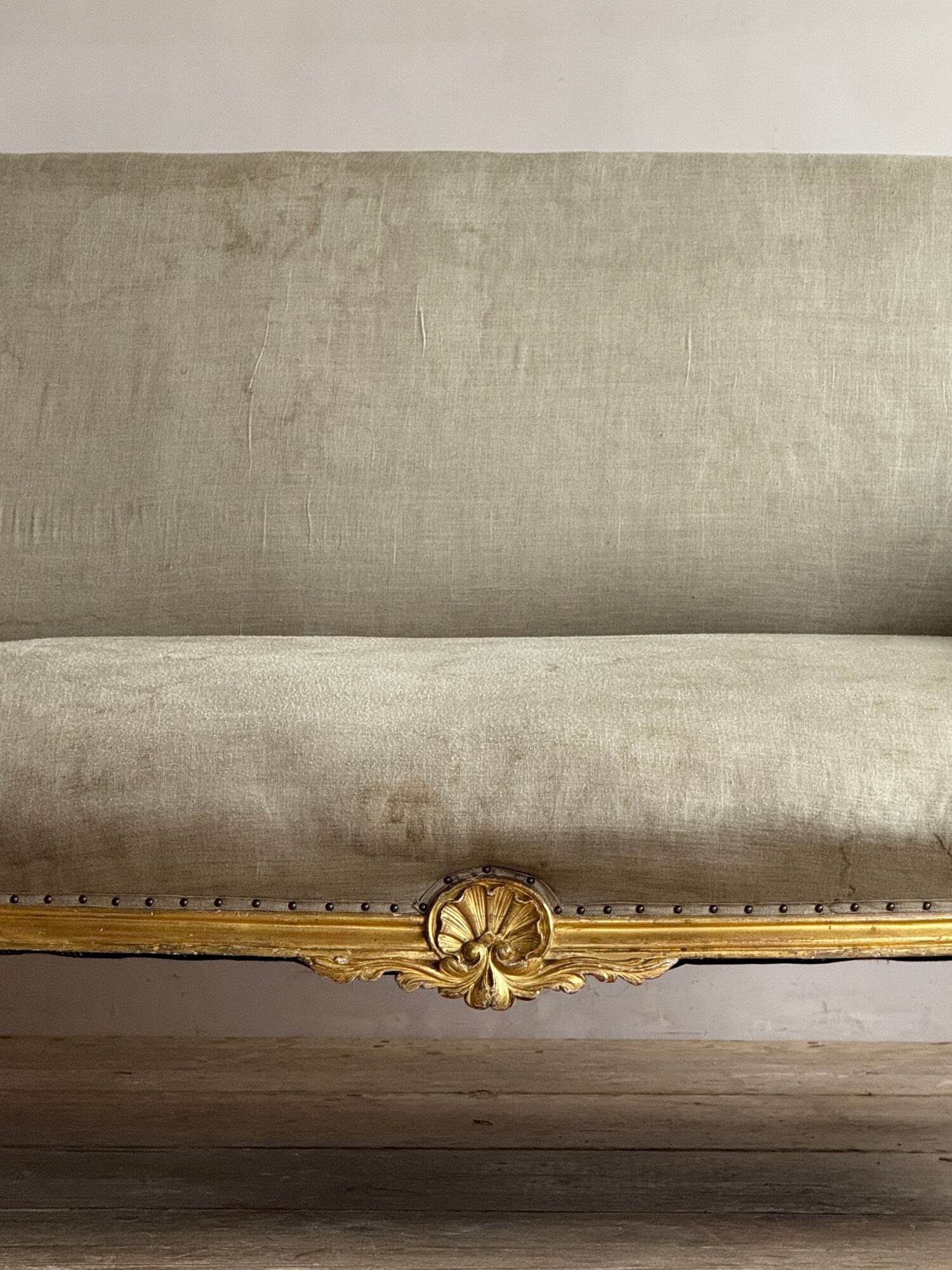 George III Giltwood Sofa image 4