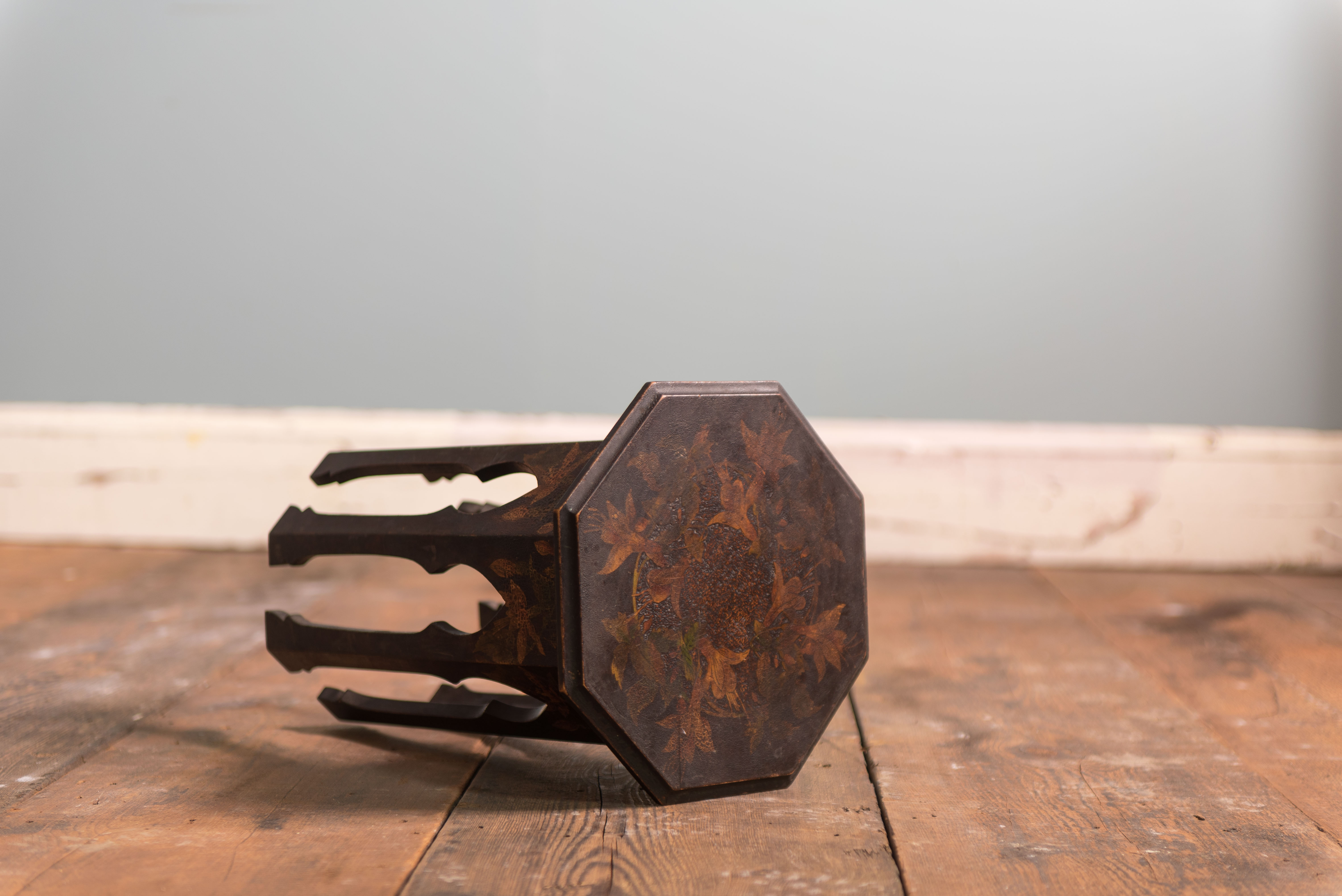 Octagonal Moorish Table image 8