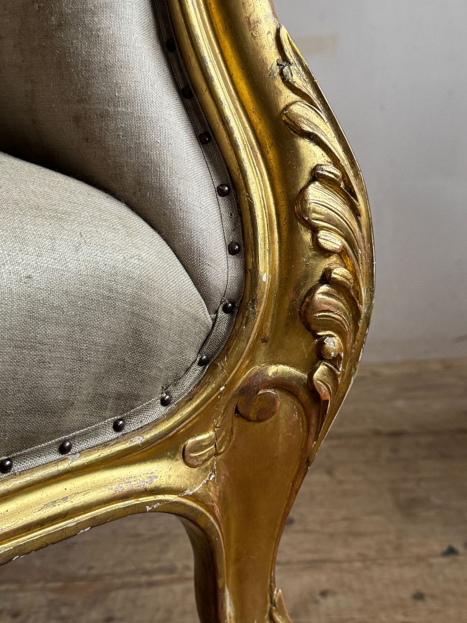 George III Giltwood Sofa image 8