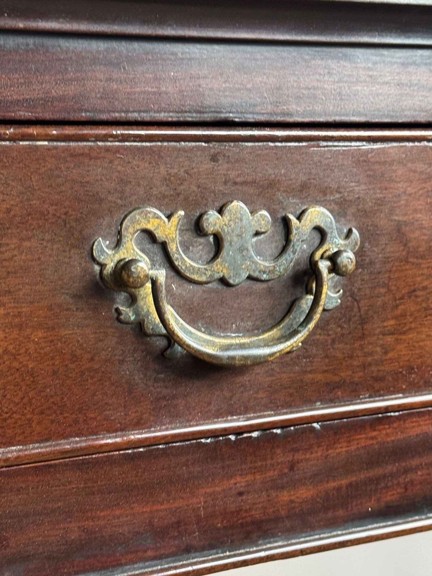 George II side table image 7