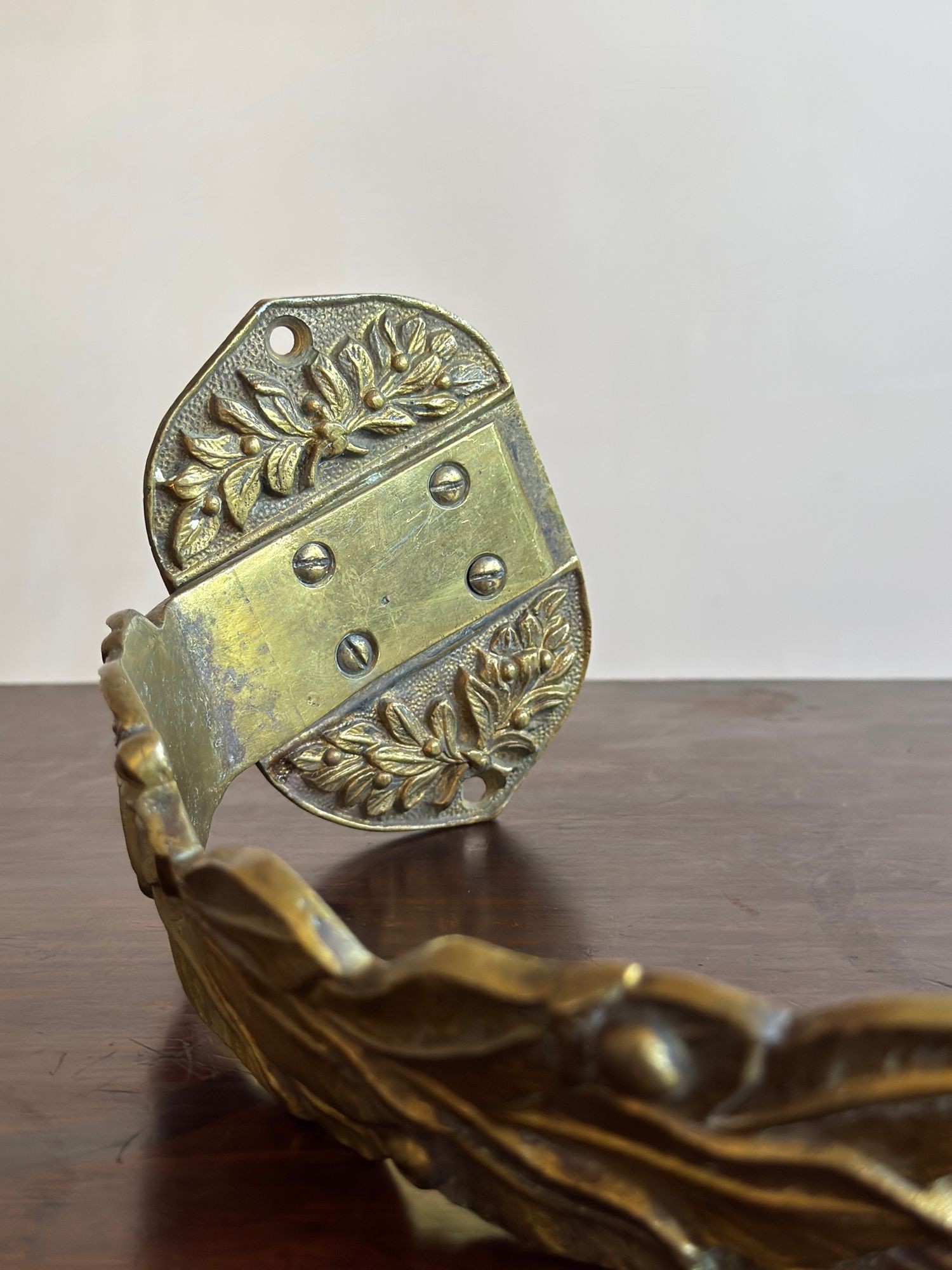 A Pair of 19th Century Gilt Brass Curtain Tie-Backs image 8