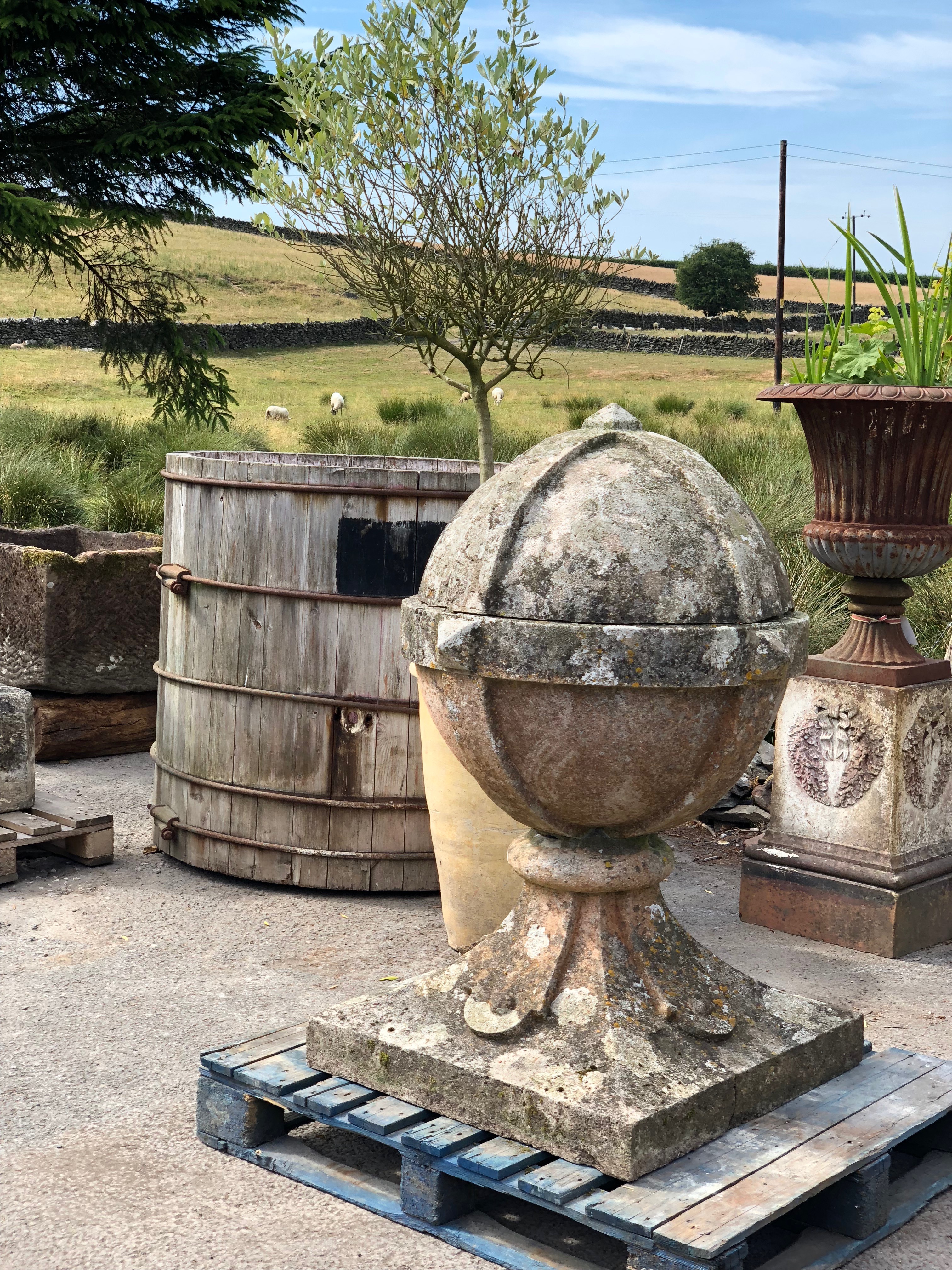 Large 19thC Ball Finial image 5