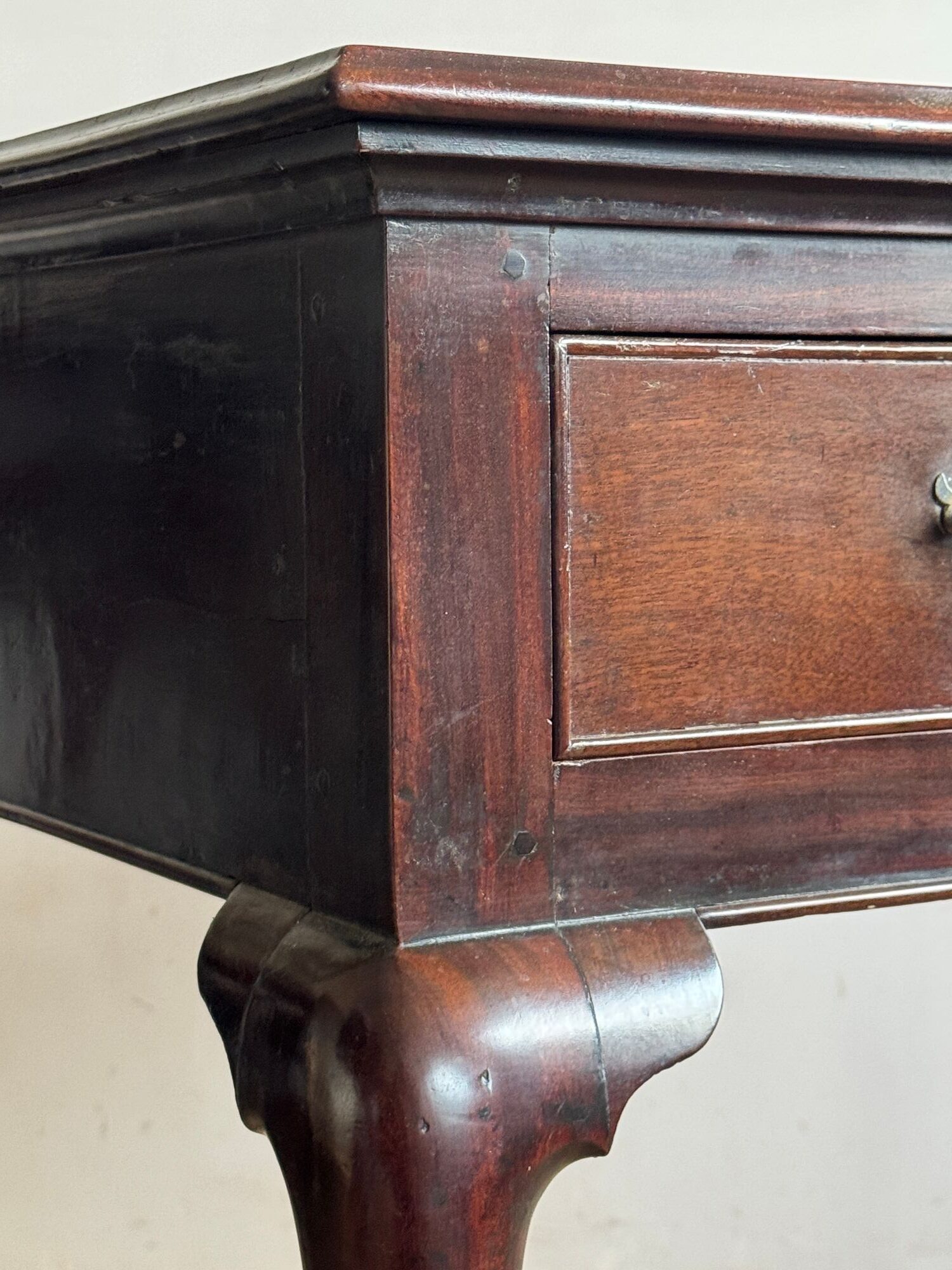 George II side table image 6
