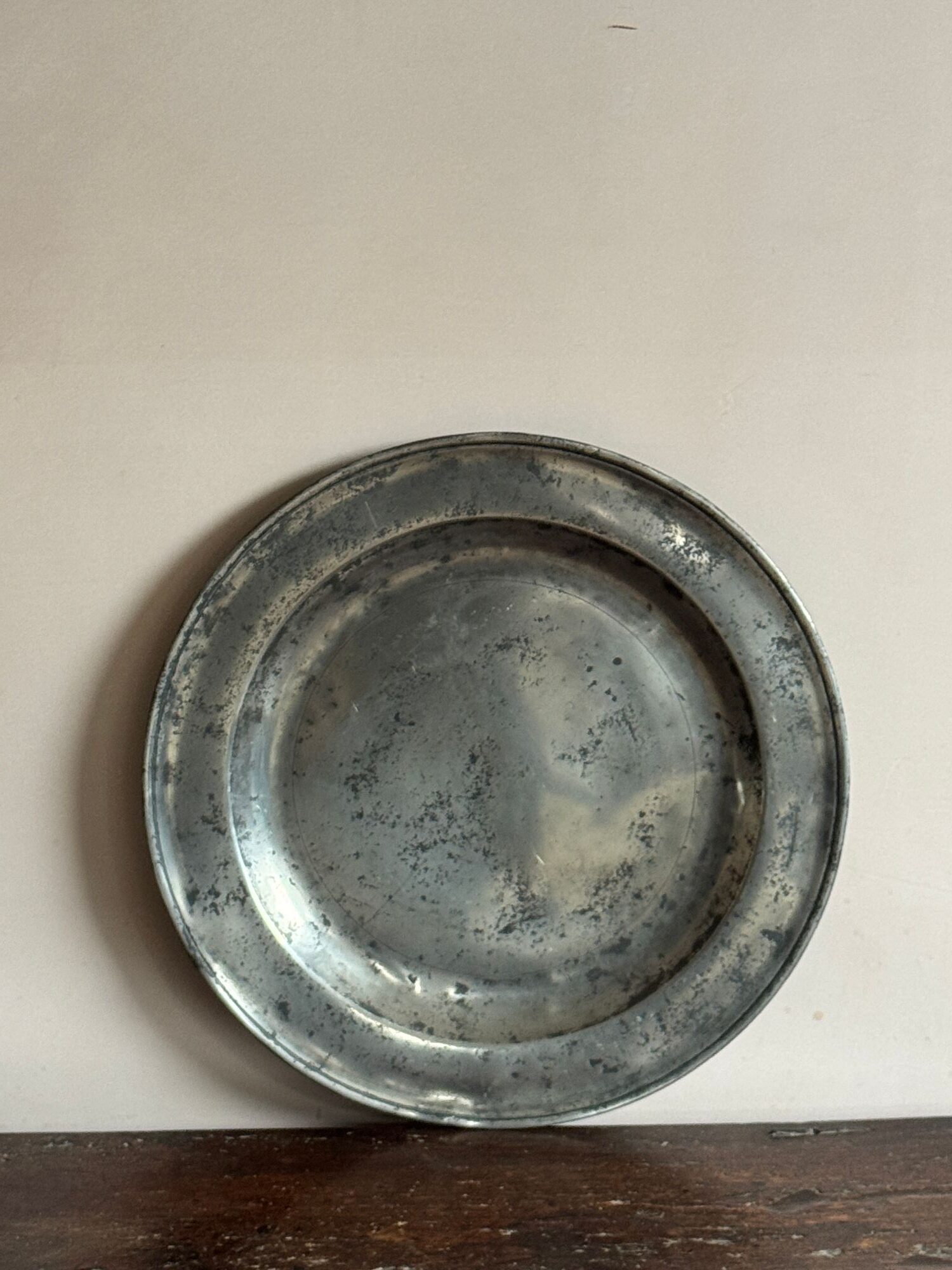 A pair of 18thC English pewter chargers image 5