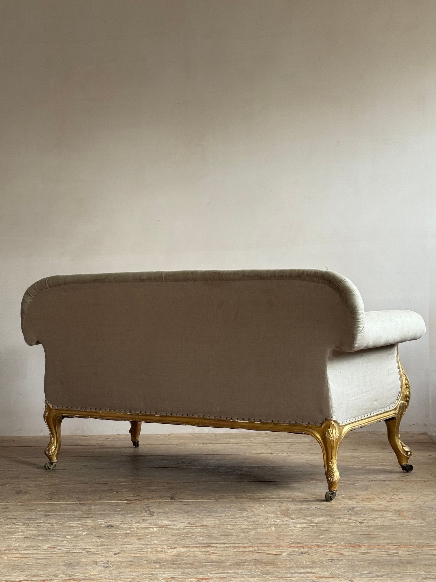 George III Giltwood Sofa image 11