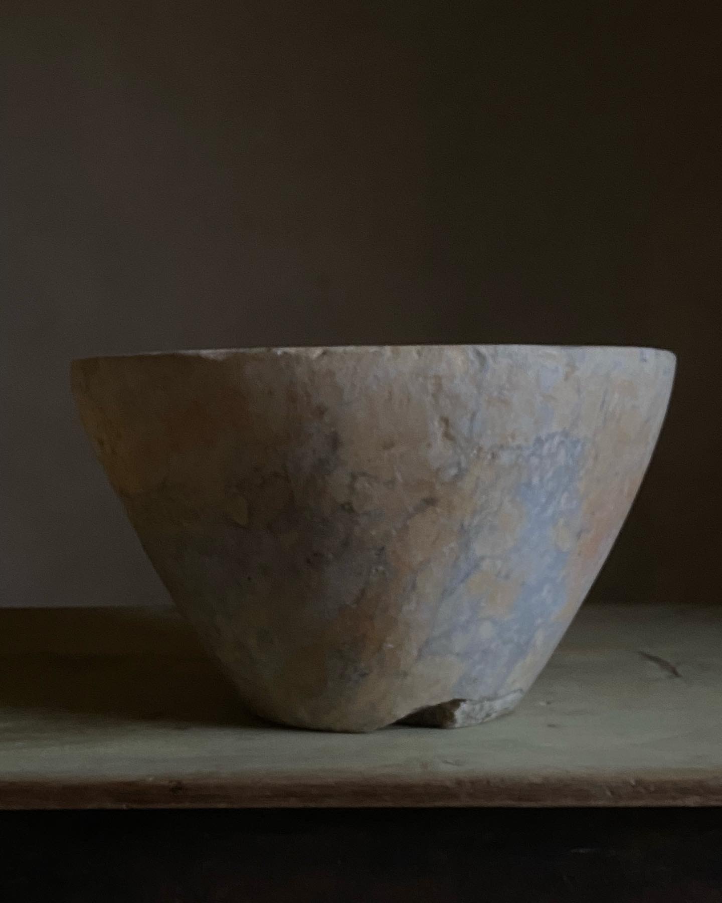Large English 18thC Marble Mortar image 4