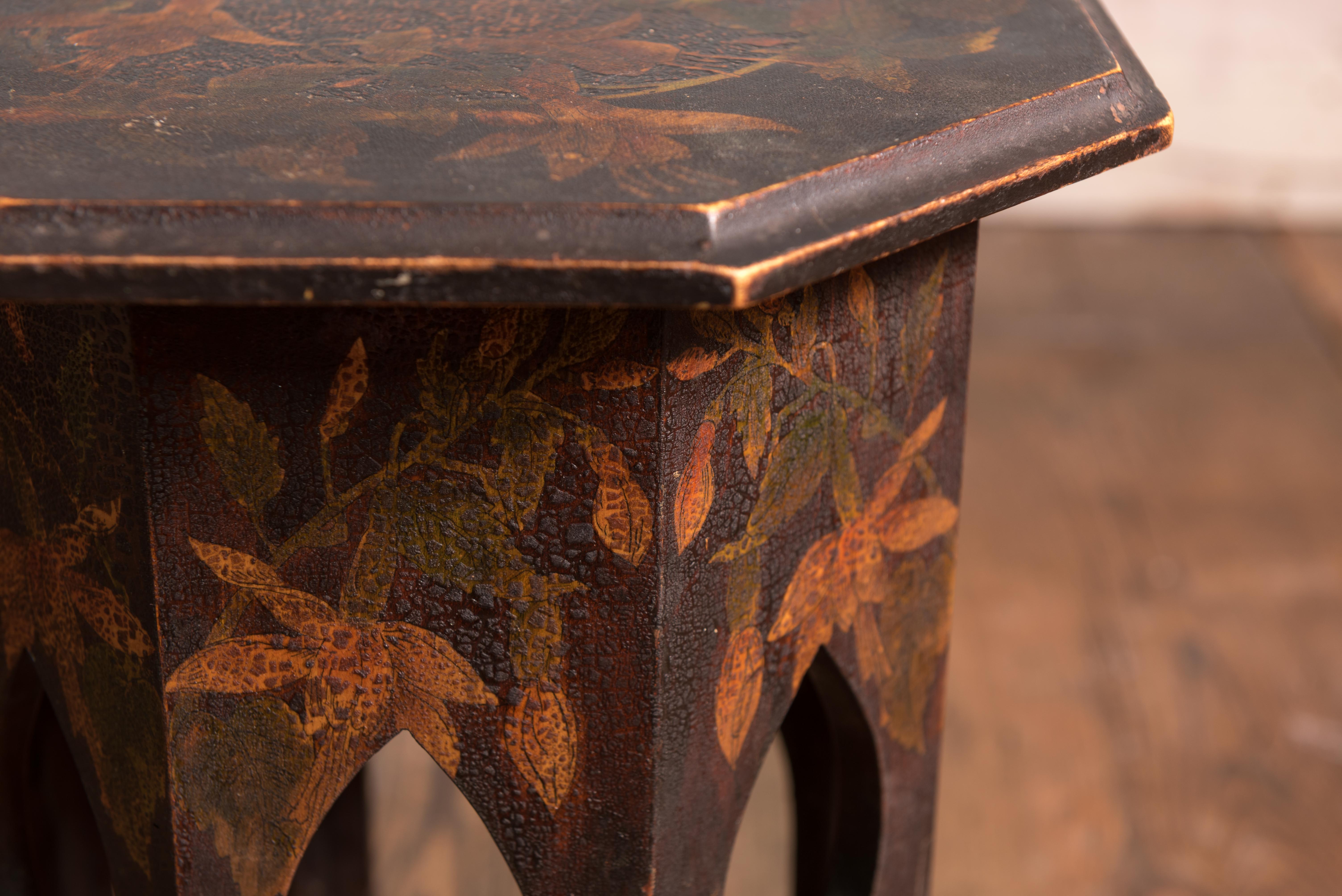 Octagonal Moorish Table image 4