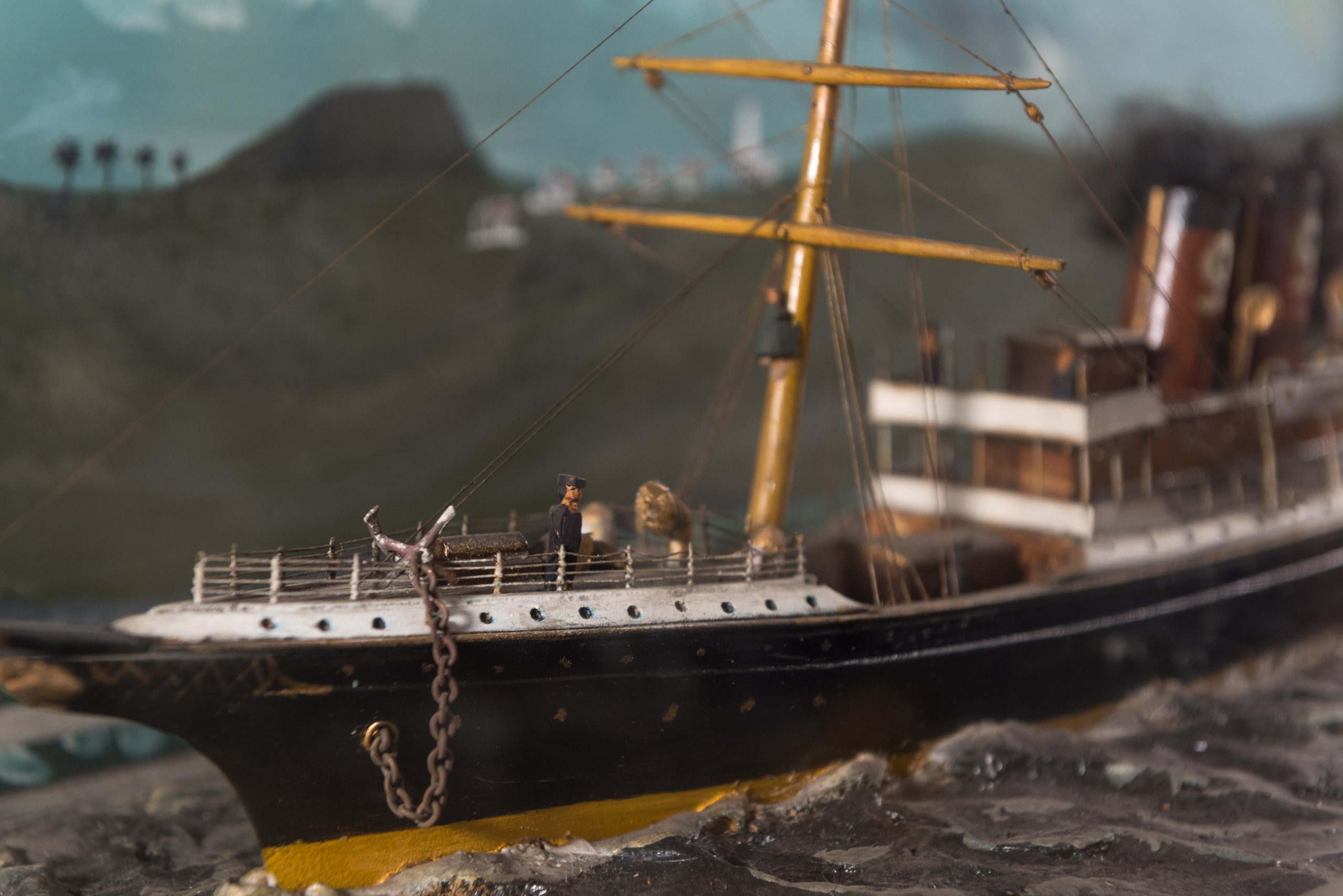 Antique Ship Diorama image 4