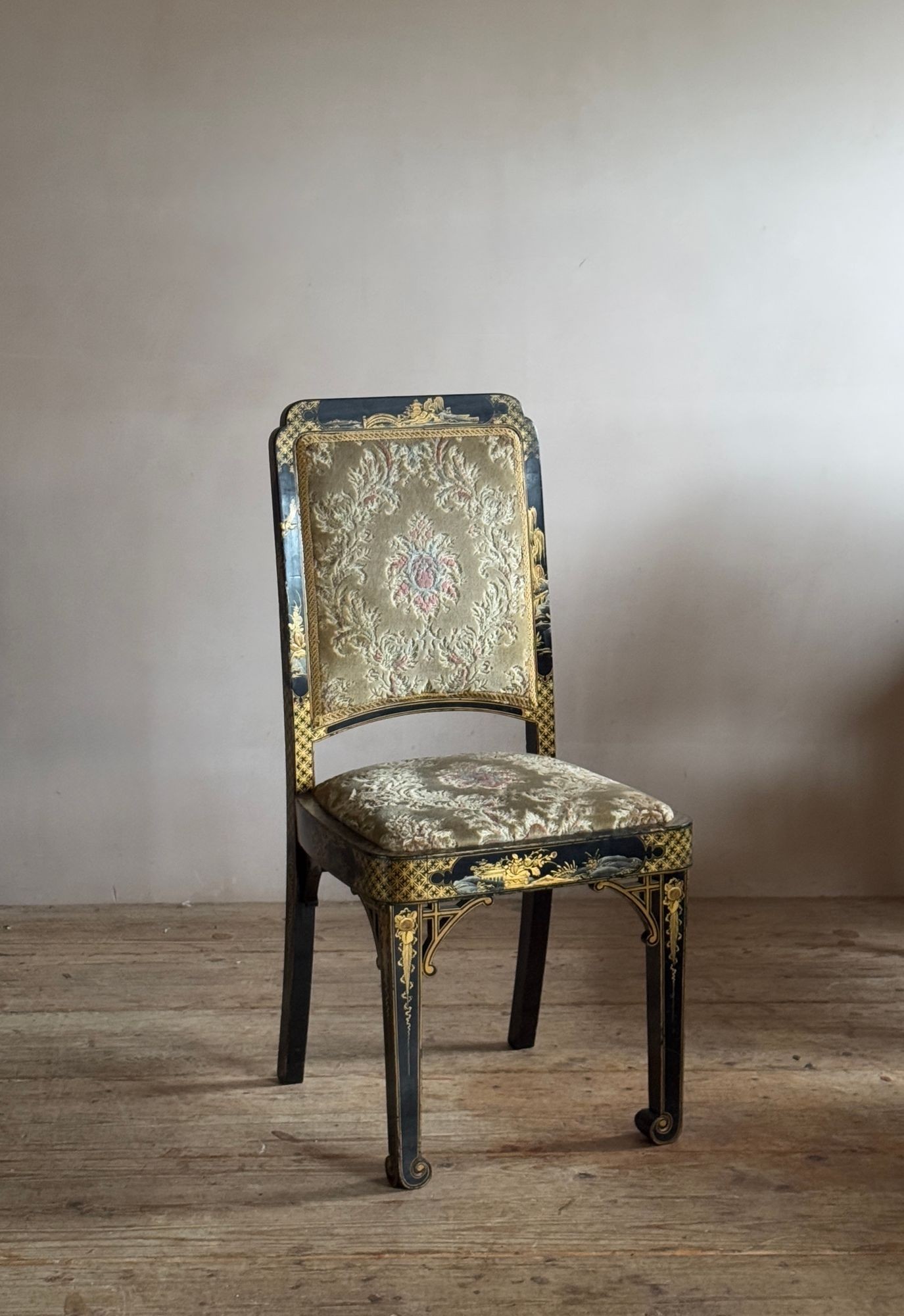 Four black and gold lacquered chinoiserie dining chairs. image 5