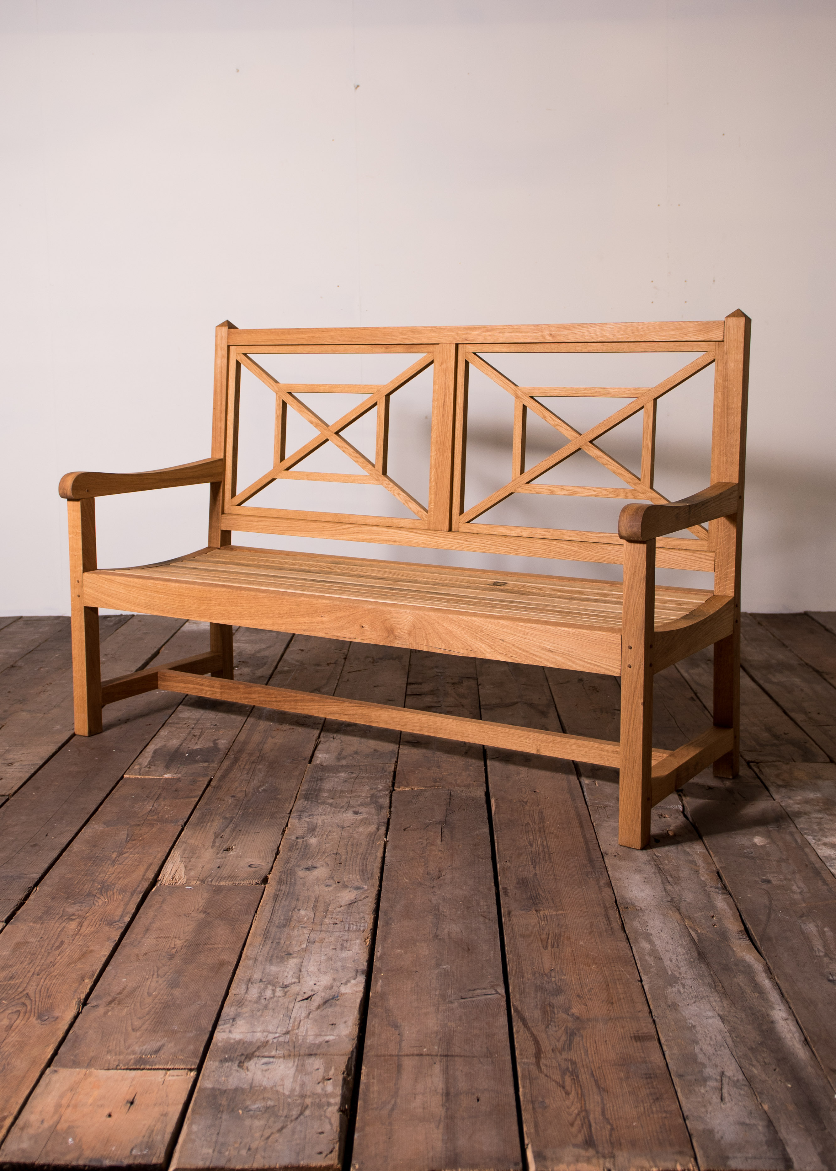 Repton Pagoda Bench
