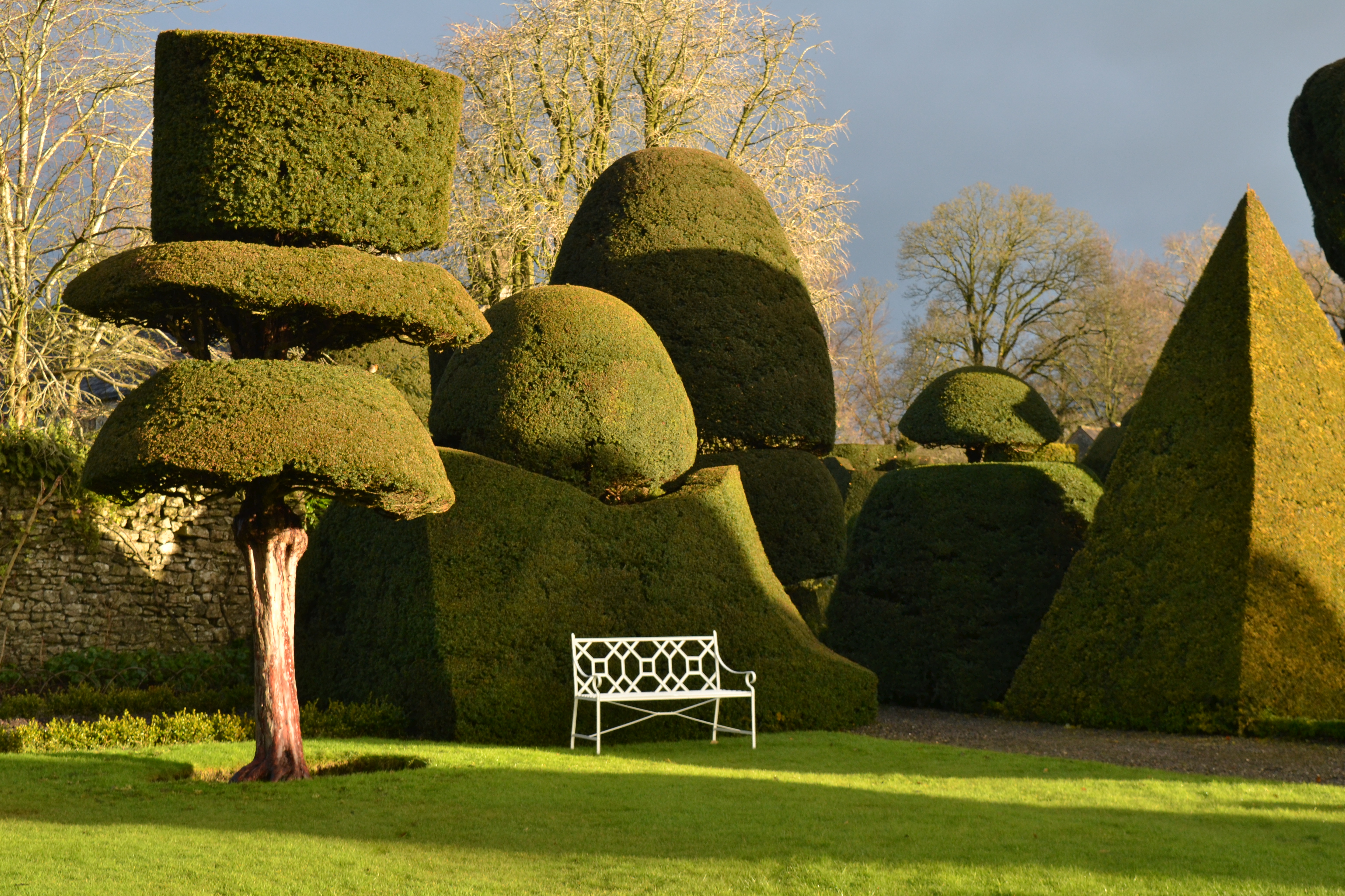 Repton Pavilion Bench