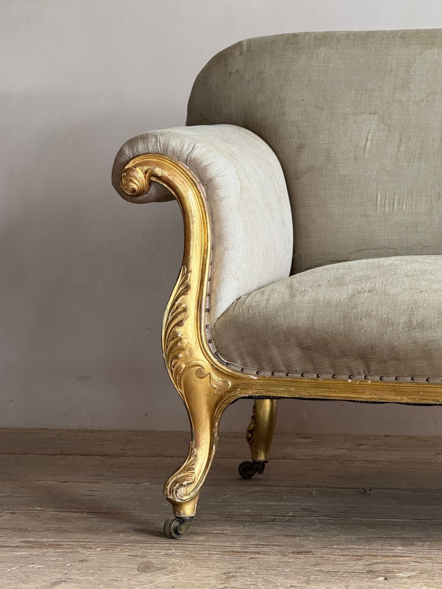 George III Giltwood Sofa image 3
