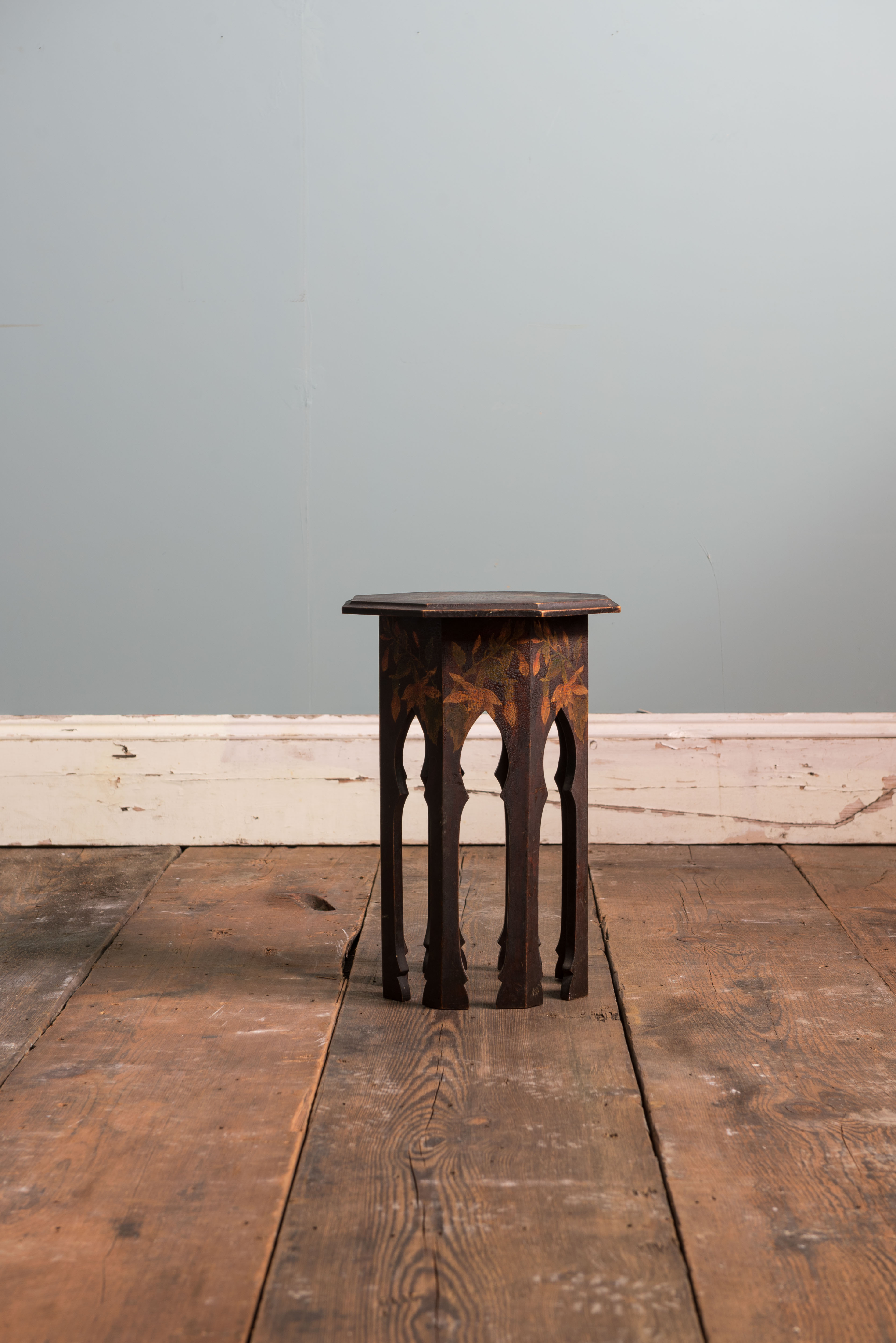 Octagonal Moorish Table image 7