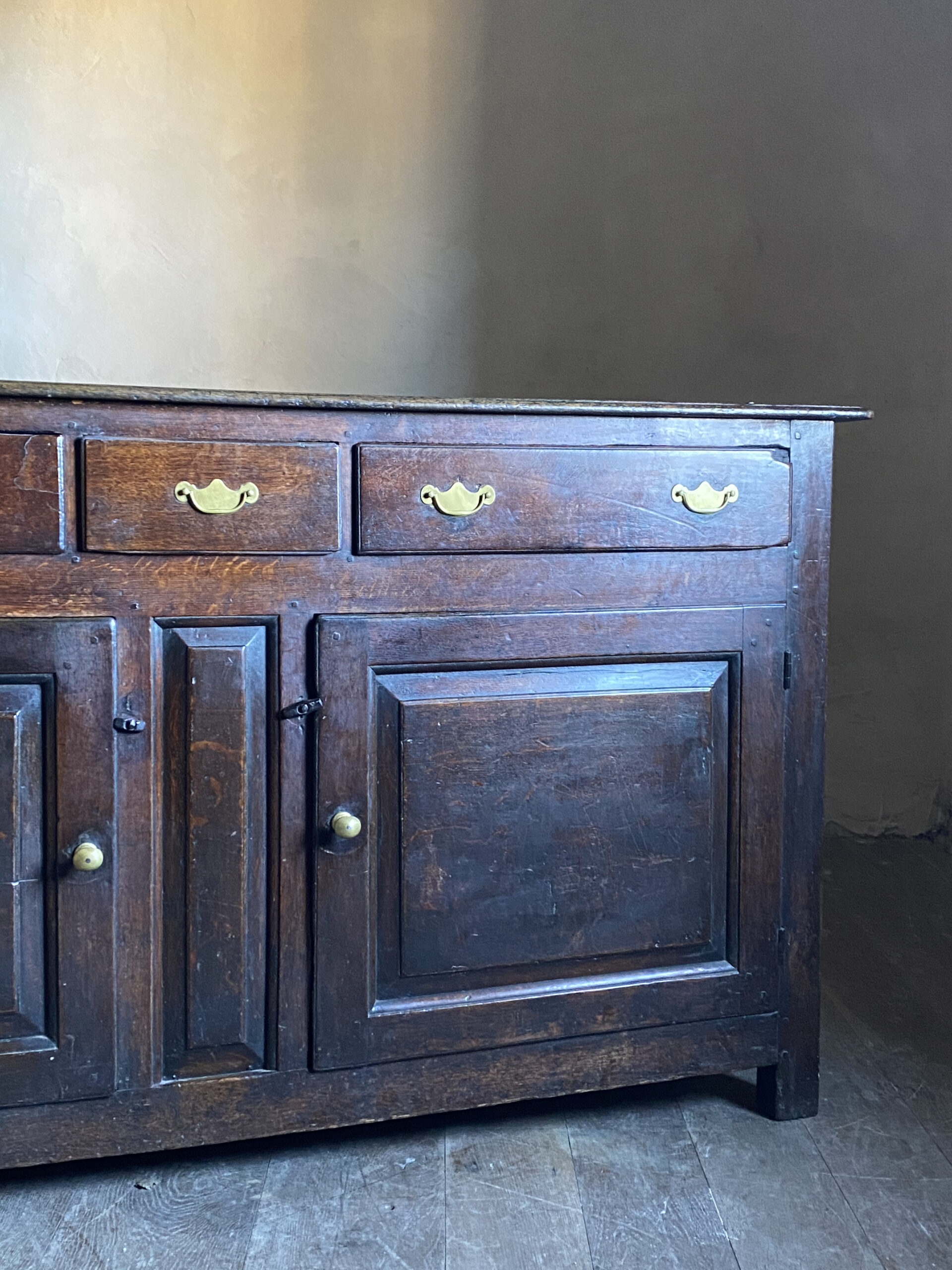 18thC Oak Westmorland Dresser image 7