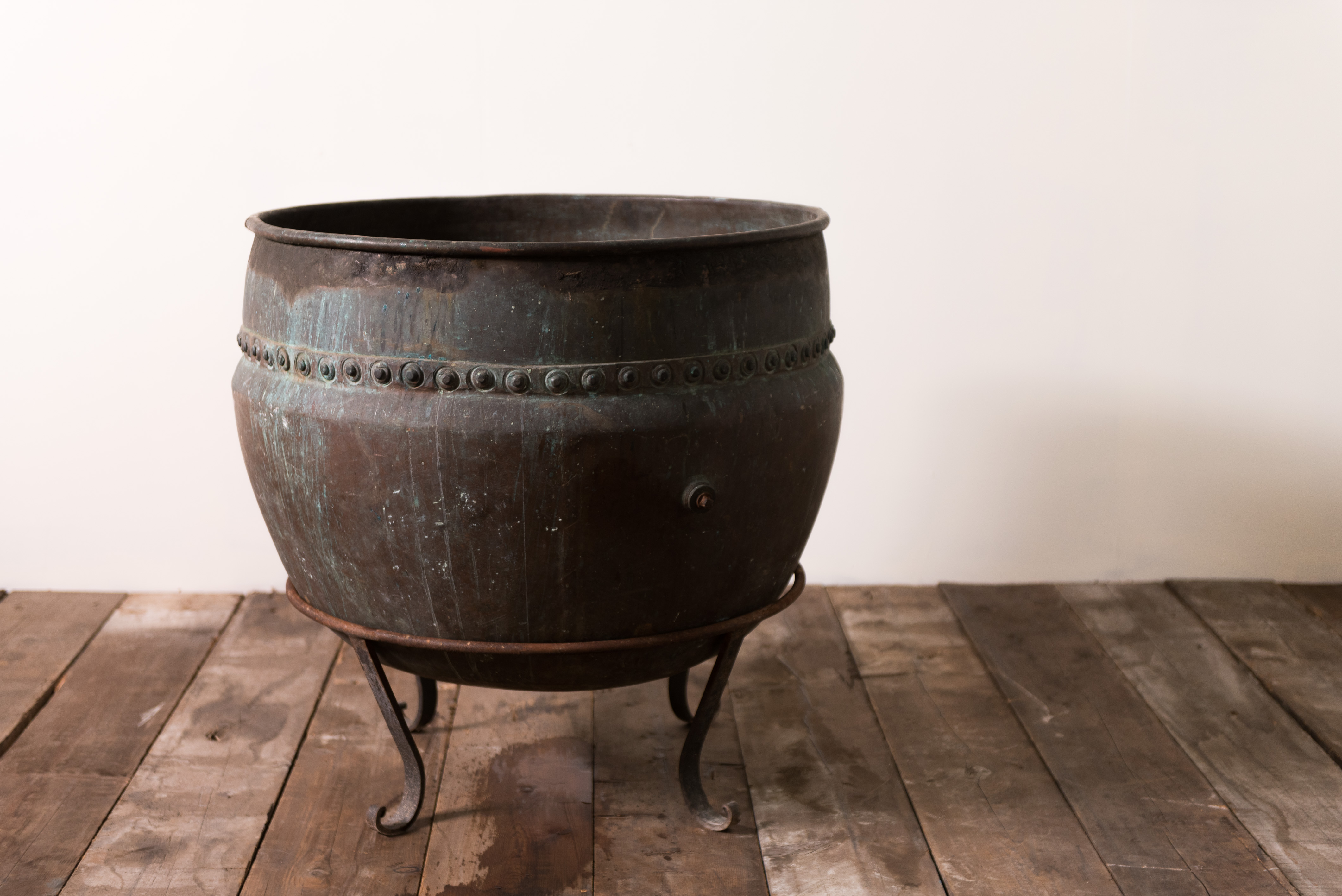 Large Copper Planter