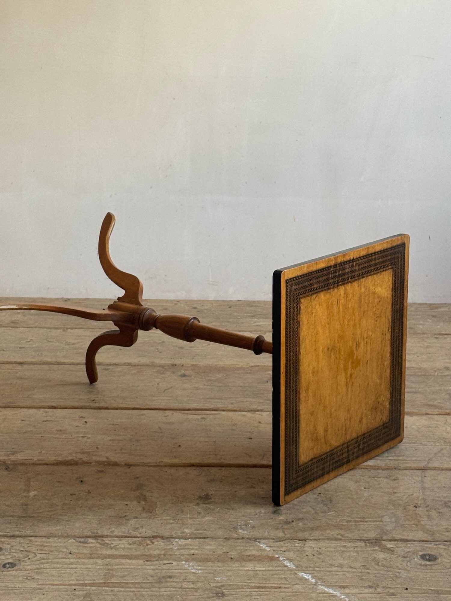Penwork decorated tripod table image 6