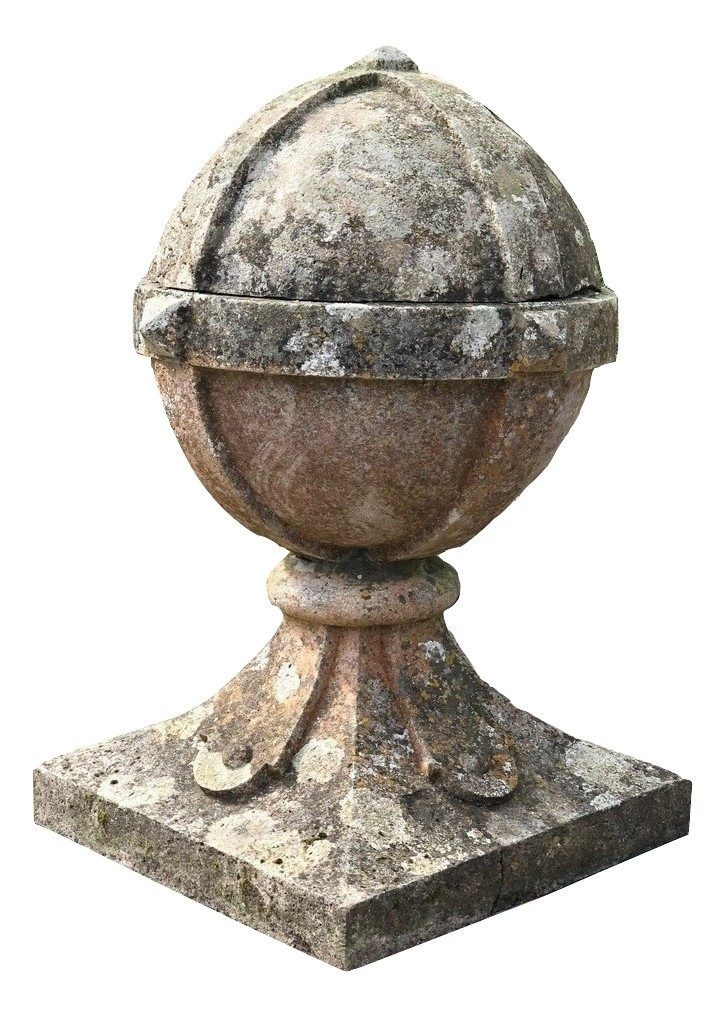 Large 19thC Ball Finial image 3