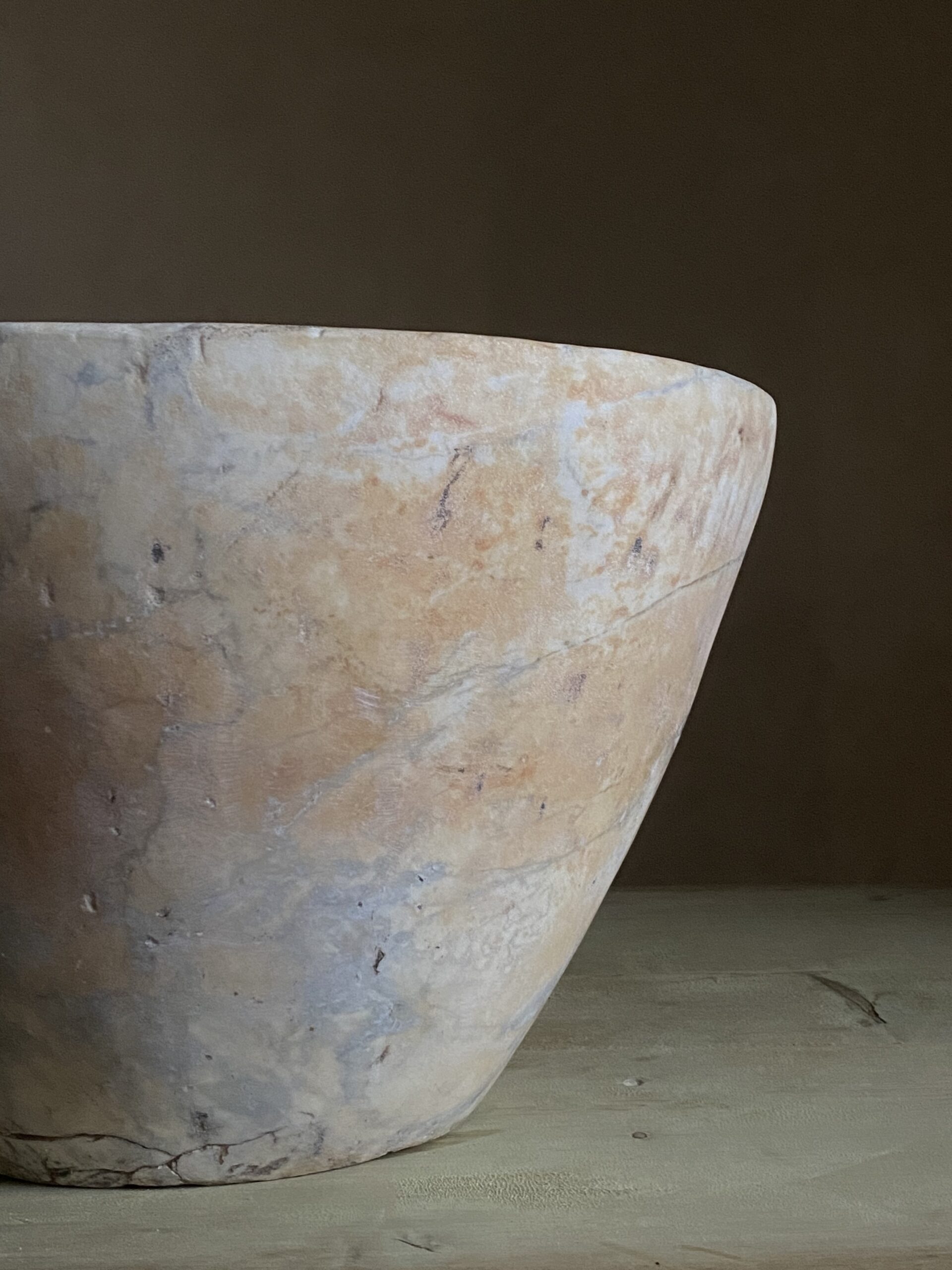 Large English 18thC Marble Mortar image 8